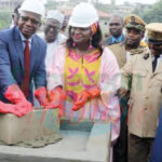 Douala III, Douala V: Le drain arrive